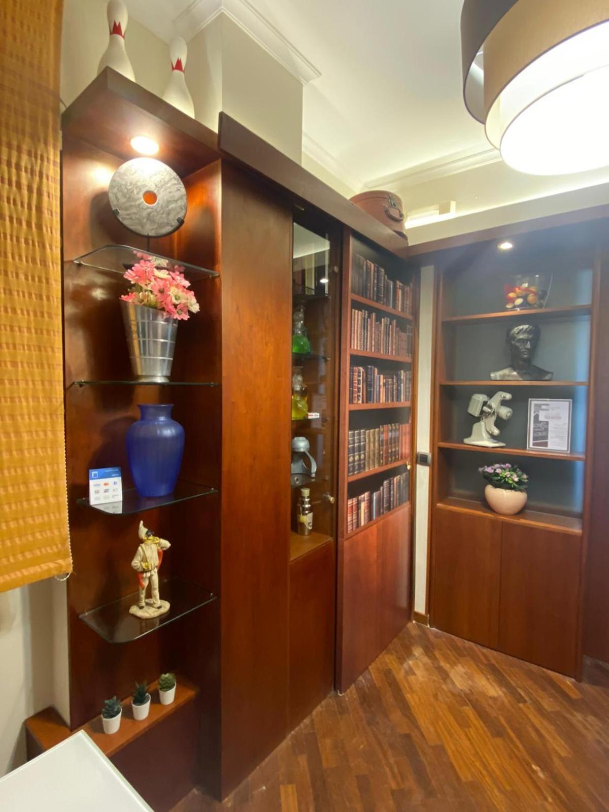 Casa Battisti Messina Guest House In Centro Citta, Ideale Per Famiglie O Gruppi Buitenkant foto